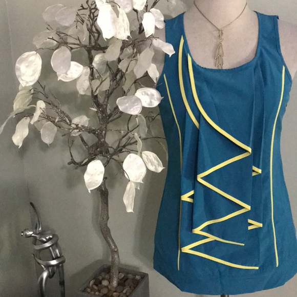 MINUET Tops - MINUET BACKLESS TOP